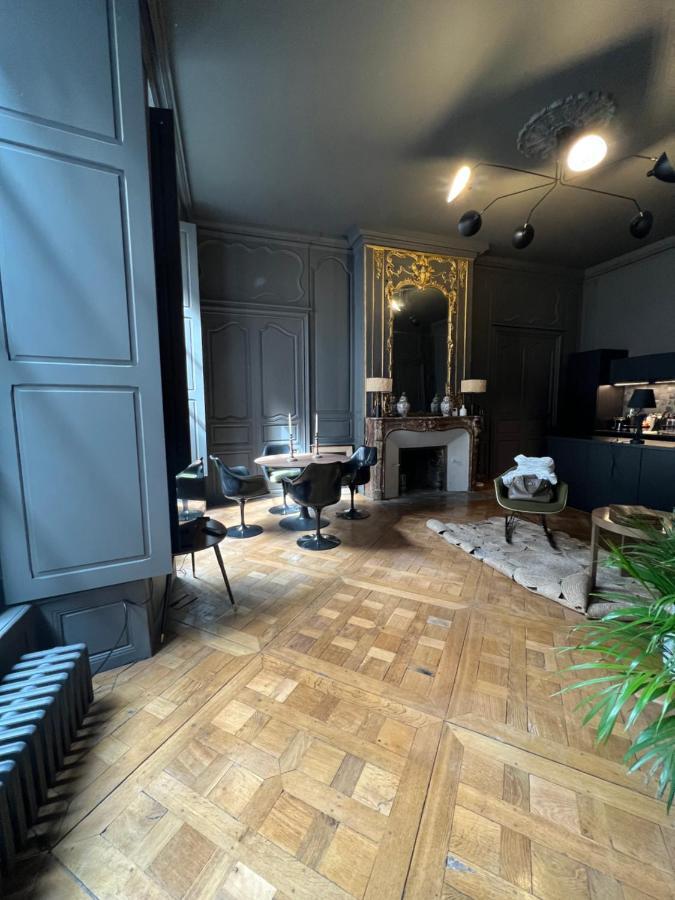 Apartment Luxueux 2 Pieces 65m2 Particulier Xvii Ieme Siecle-centre Historique