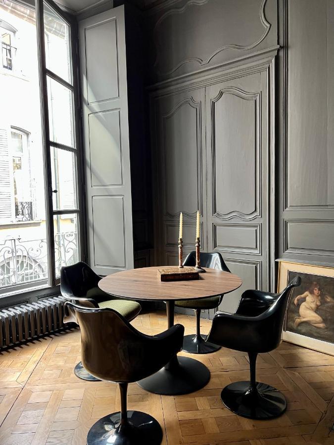 Apartment Luxueux 2 Pieces 65m2 Particulier Xvii Ieme Siecle-centre Historique