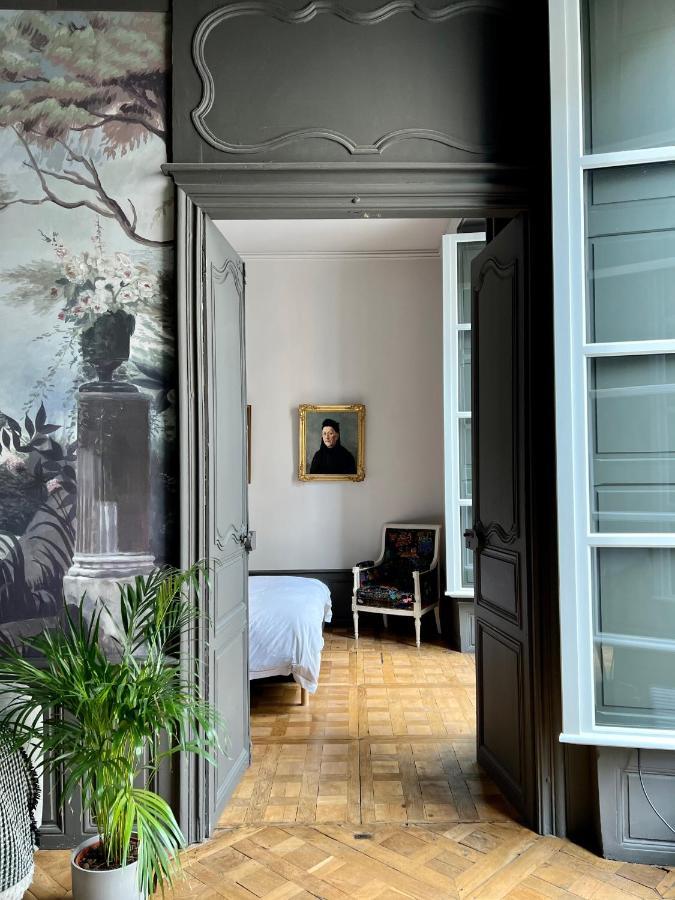 Splendide 2 Pièces 65m2 Particulier Xvii Ième Siècle-centre Historique *