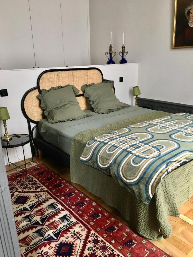 Luxueux 2 Pieces 65m2 Particulier Xvii Ieme Siecle-centre Historique Clermont-Ferrand